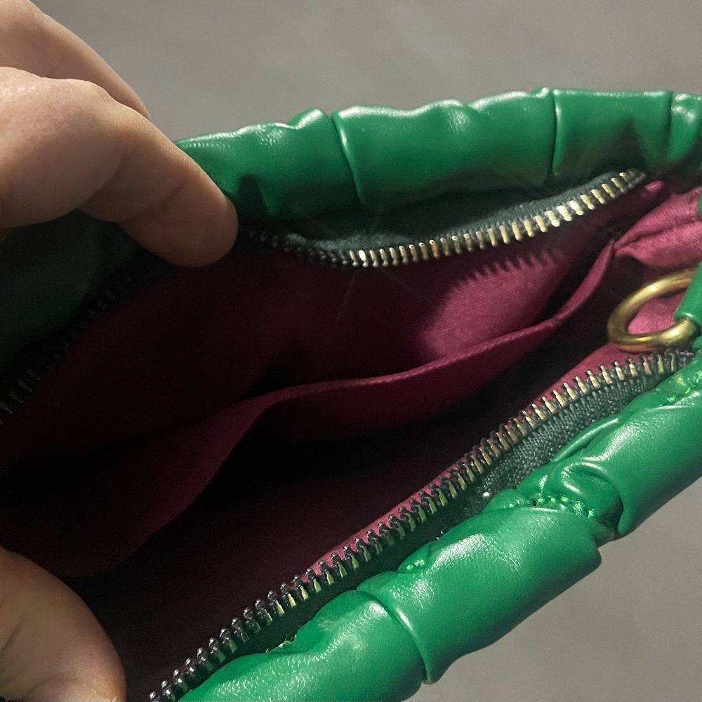 Green Quilted Women's Bag - Picture 2 of 3